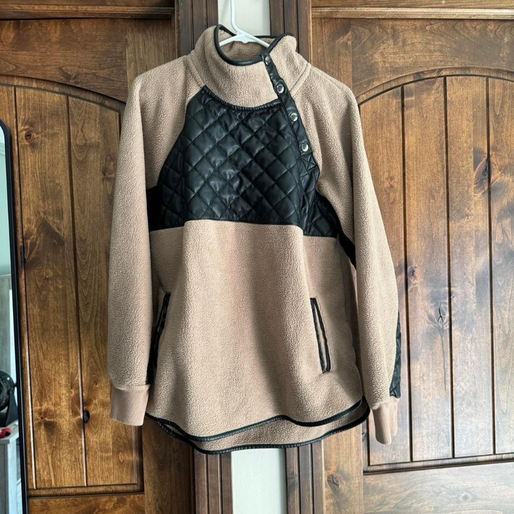 Abercrombie jacket size large